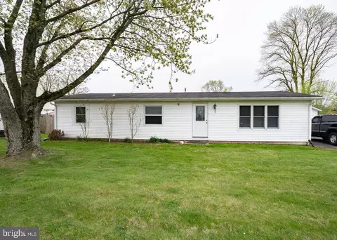 1252 Buddies Pl, Birdsboro, PA 19508