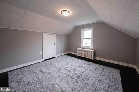 Bedroom - 1366 Kenhorst Blvd, Reading, PA 19607 photo 1 of 2