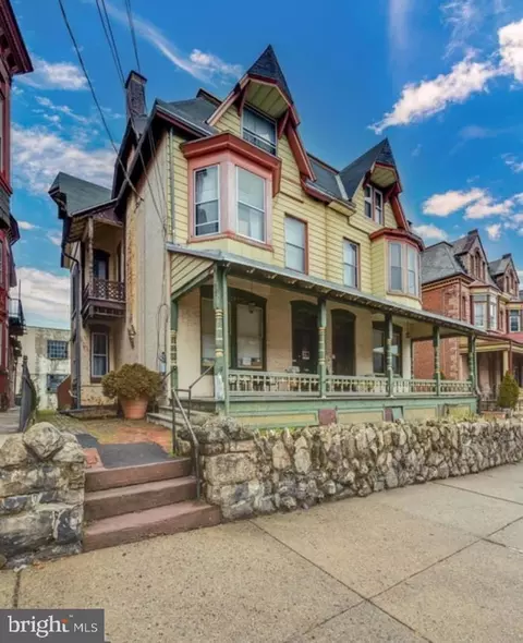 513 Oley St, Reading, PA 19601 photo 1