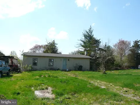 526 Buddies Ct, Birdsboro, PA 19508