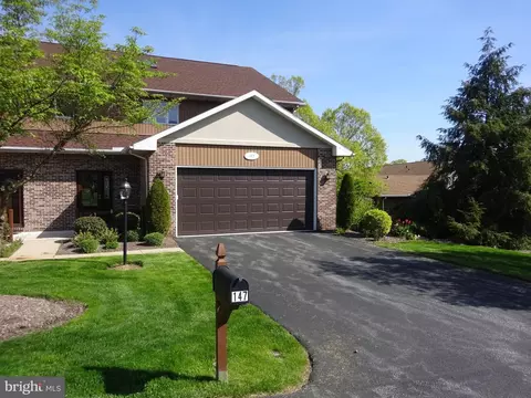 147 Leisure Ct, Reading, PA 19610