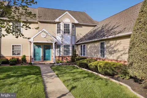 147 Primrose Ln, Reading, PA 19610