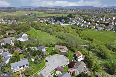View/Area - 7 Boardwalk Ct, Sinking Spring, PA 19608 photo 4 of 4