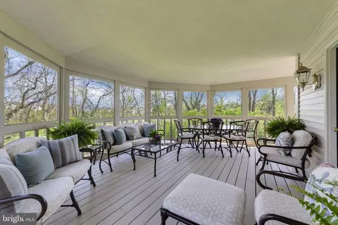 Exterior - 7 Boardwalk Ct, Sinking Spring, PA 19608 photo 3 of 12