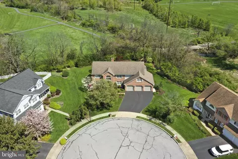 View/Area - 7 Boardwalk Ct, Sinking Spring, PA 19608 photo 2 of 4