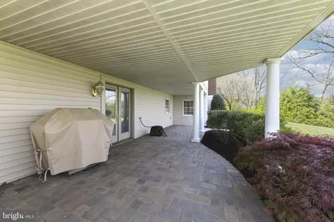 Exterior - 7 Boardwalk Ct, Sinking Spring, PA 19608 photo 4 of 12