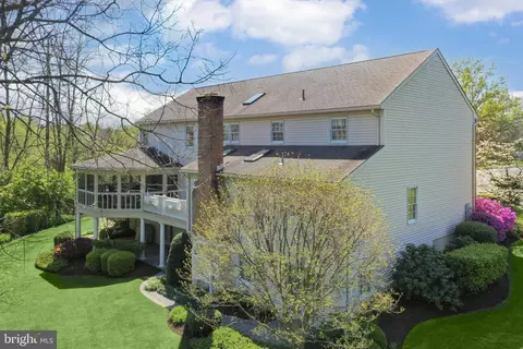 Exterior - 7 Boardwalk Ct, Sinking Spring, PA 19608 photo 7 of 12