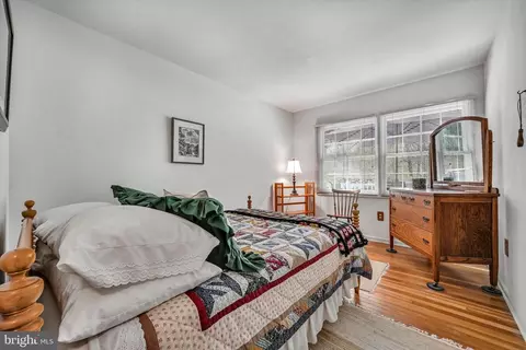 Bedroom - 152 Castleton Dr, Reading, PA 19607 photo 3 of 3