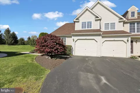Exterior - 17 Whitepine Gulch, Reading, PA 19607 photo 2 of 5