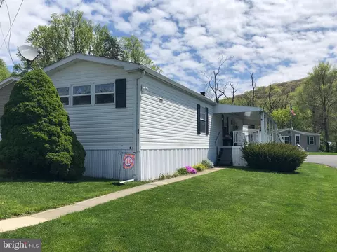 2461 Elizabeth Ave #B-04, Temple, PA 19560
