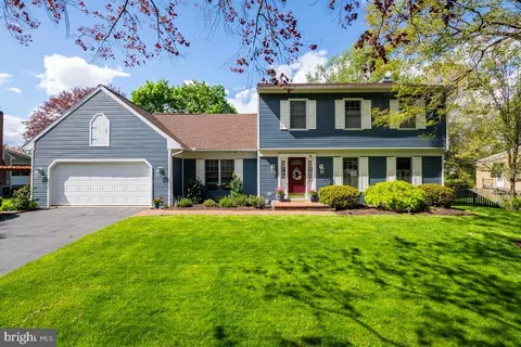 9 Plymouth Pl, Wyomissing, PA 19610