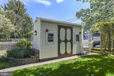 217 S Wyomissing Ave, Shillington, PA 19607 photo 26