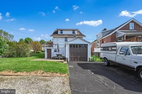 943 Upland Ave, Reading, PA 19607 photo 26