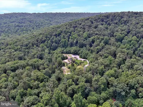 Undisclosed, Reading, PA 19606