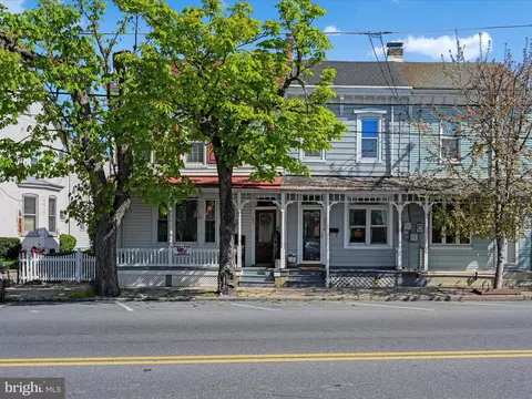 225 State St, Hamburg, PA 19526