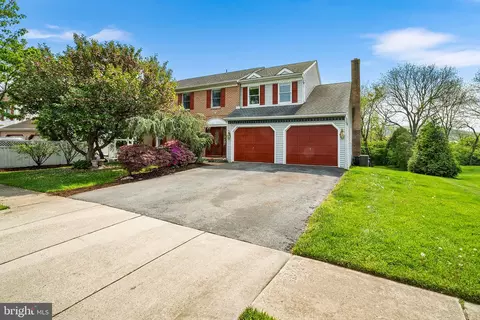 214 John Glenn Ave, Shillington, PA 19607