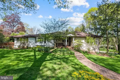 1300 Old Mill Rd, Wyomissing, PA 19610