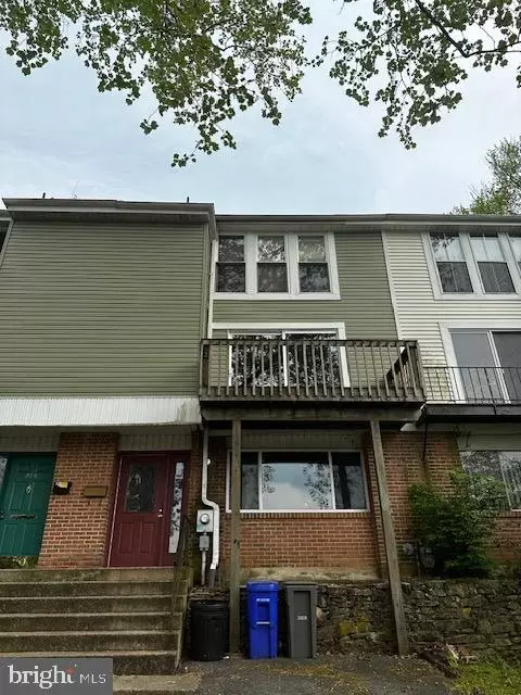 928 Summit Chase Dr, Reading, PA 19611