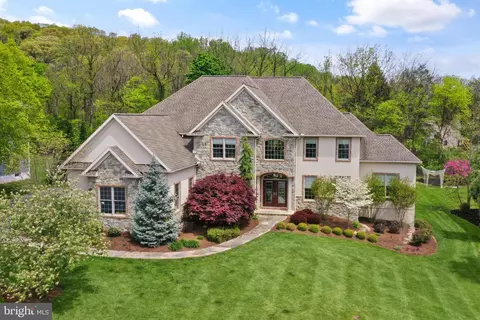 115 N Fairwood Ave, Sinking Spring, PA 19608