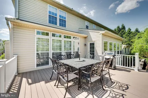 Exterior - 7 Brookfield Ave, Reading, PA 19608 photo 5 of 31