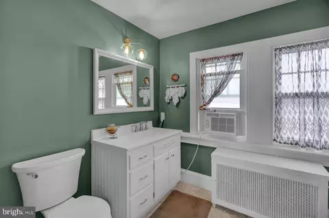1229 Eckert Ave, Reading, PA 19602 photo 32