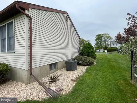 208 Sage Dr, Reading, PA 19608 photo 65