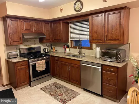 208 Sage Dr, Reading, PA 19608 photo 15