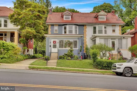 330 Carsonia Ave, Reading, PA 19606