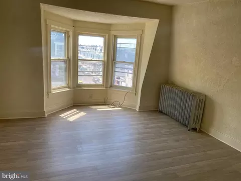 1235 Spring St, Reading, PA 19604 photo 10