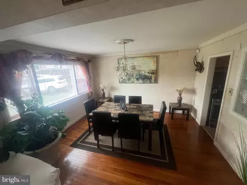 Dining - 801 Lehigh St, Reading, PA 19601 photo 1 of 1