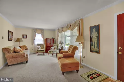 3917 Circle Ave, Reading, PA 19606 photo 5