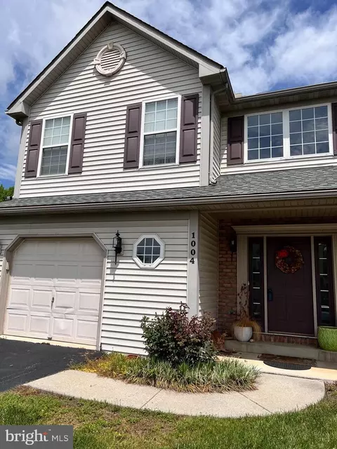 1004 Felix Ct, Reading, PA 19605