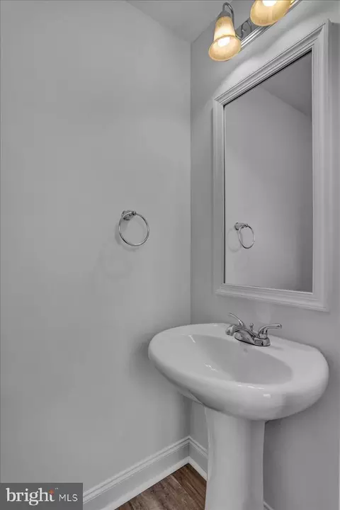 Bath - 33 Solvay Dr, Reading, PA 19605 photo 1 of 3