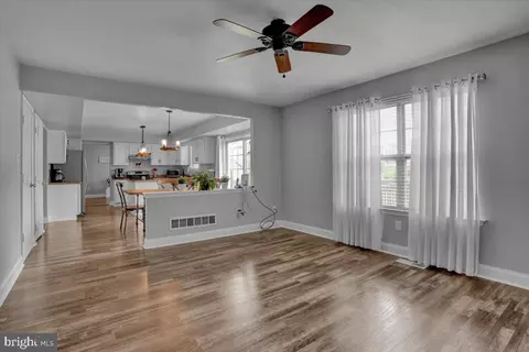 Living - 33 Solvay Dr, Reading, PA 19605 photo 1 of 1