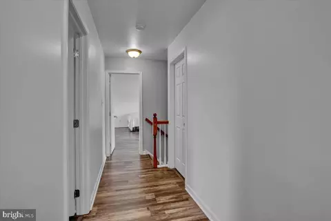 Entry Way - 33 Solvay Dr, Reading, PA 19605 photo 6 of 6