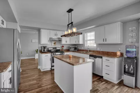 Kitchen - 33 Solvay Dr, Reading, PA 19605 photo 1 of 3