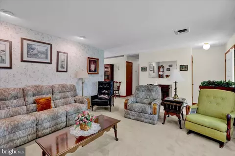 31 E 34th St, Reading, PA 19606 photo 8
