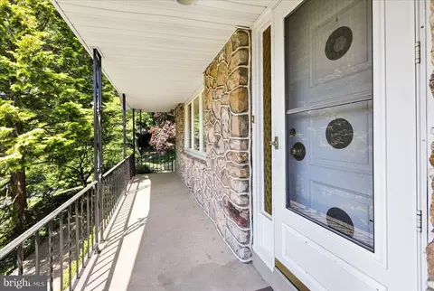 31 E 34th St, Reading, PA 19606 photo 3