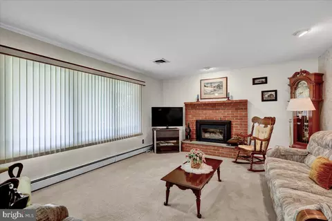 31 E 34th St, Reading, PA 19606 photo 6
