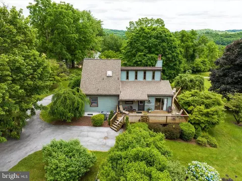 27 Christman Rd, Reading, PA 19606