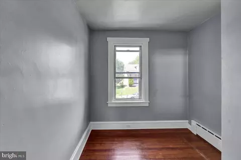 Bedroom - 1624 Gregg Ave, Reading, PA 19607 photo 4 of 4