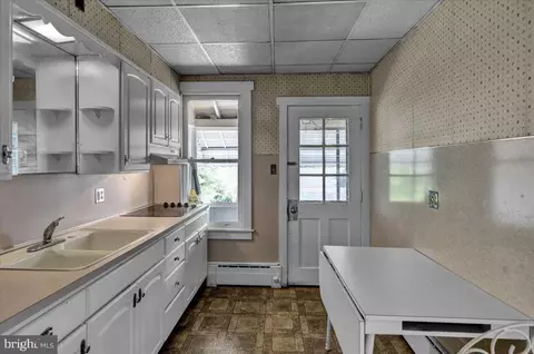 Kitchen - 1624 Gregg Ave, Reading, PA 19607 photo 1 of 2