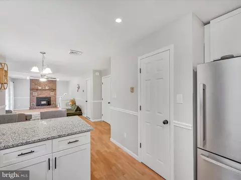 Entry Way - 67 Hearthstone Dr, Reading, PA 19606 photo 2 of 2