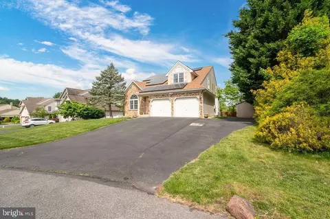Exterior - 7 Brassie Cir, Reading, PA 19607 photo 4 of 13