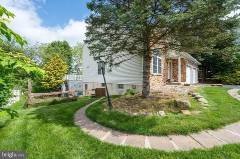 Exterior - 7 Brassie Cir, Reading, PA 19607 photo 6 of 13