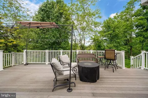 Exterior - 7 Brassie Cir, Reading, PA 19607 photo 8 of 13