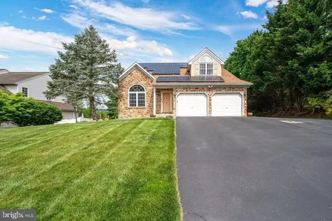 Exterior - 7 Brassie Cir, Reading, PA 19607 photo 3 of 13