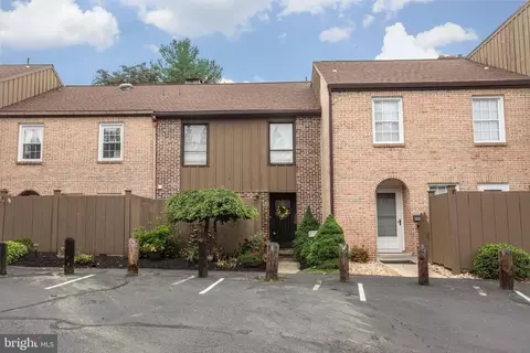 39 Tee Cir, Reading, PA 19607