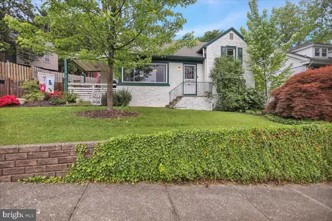 59 Upland Rd, Reading, PA 19609