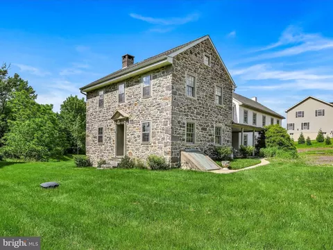Exterior - 6 Cricket Slope Dr, Oley, PA 19547 photo 4 of 12